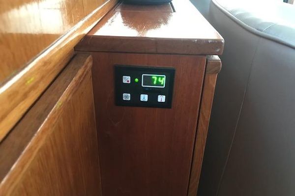 46′ 1988 Vantare 46′ Aft Cabin Wide Body MY