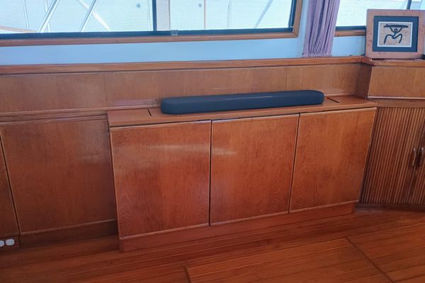 46′ 1988 Vantare 46′ Aft Cabin Wide Body MY