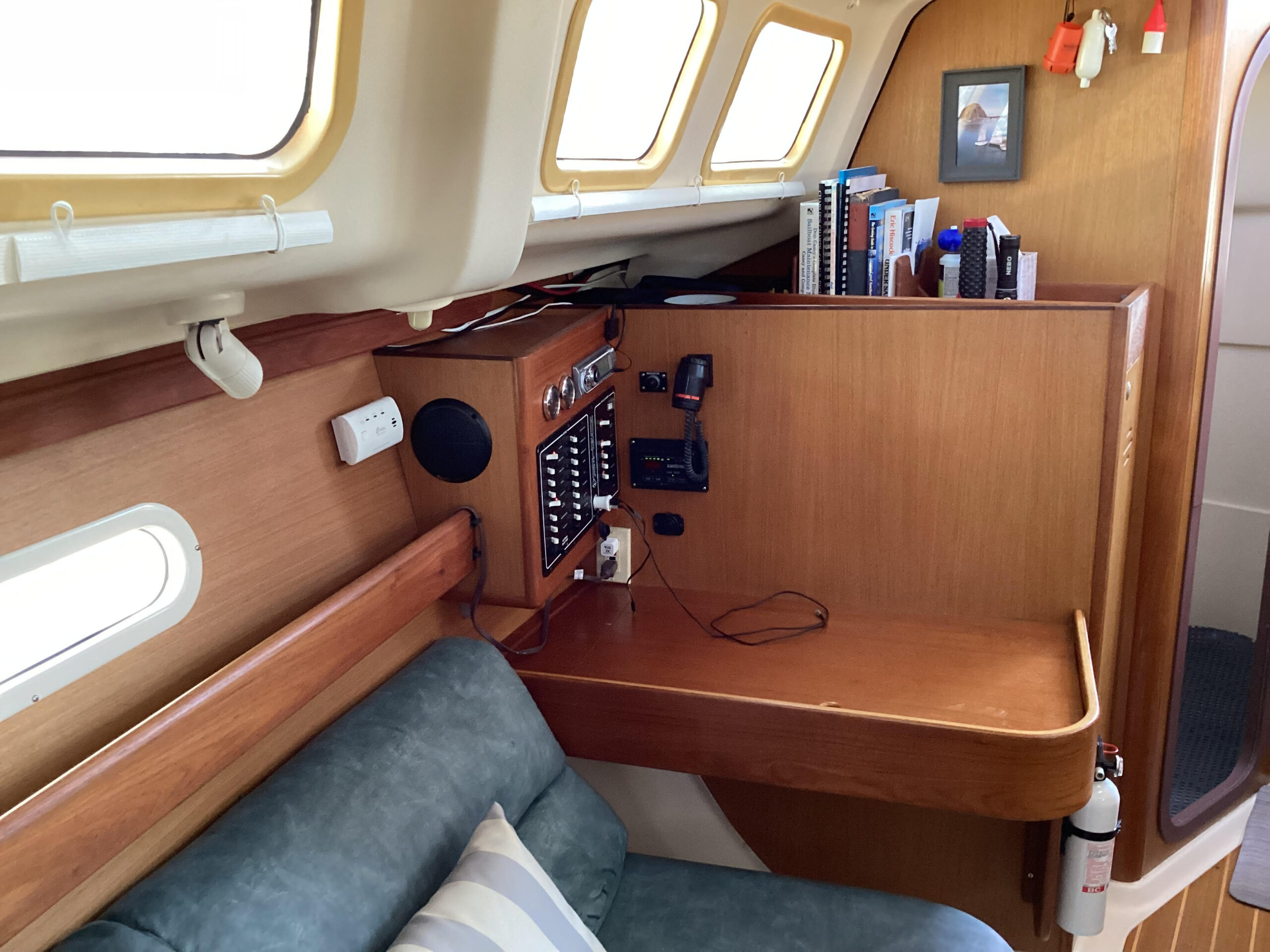 1999 34′ Hunter 340