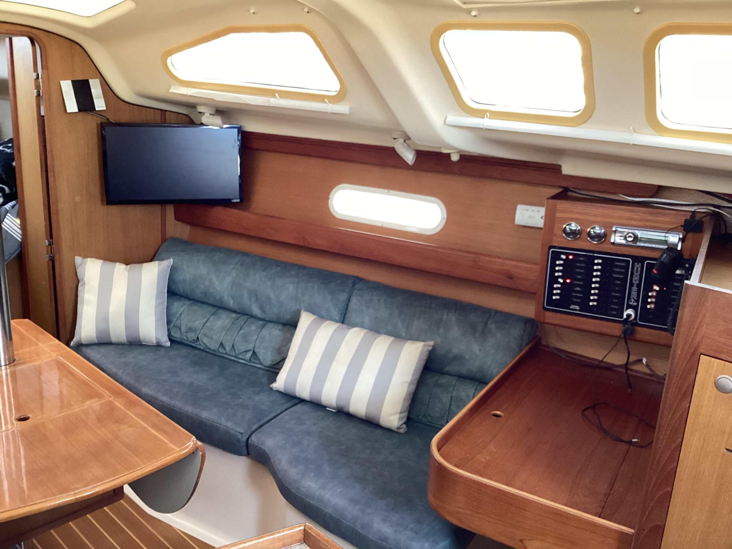 1999 34′ Hunter 340