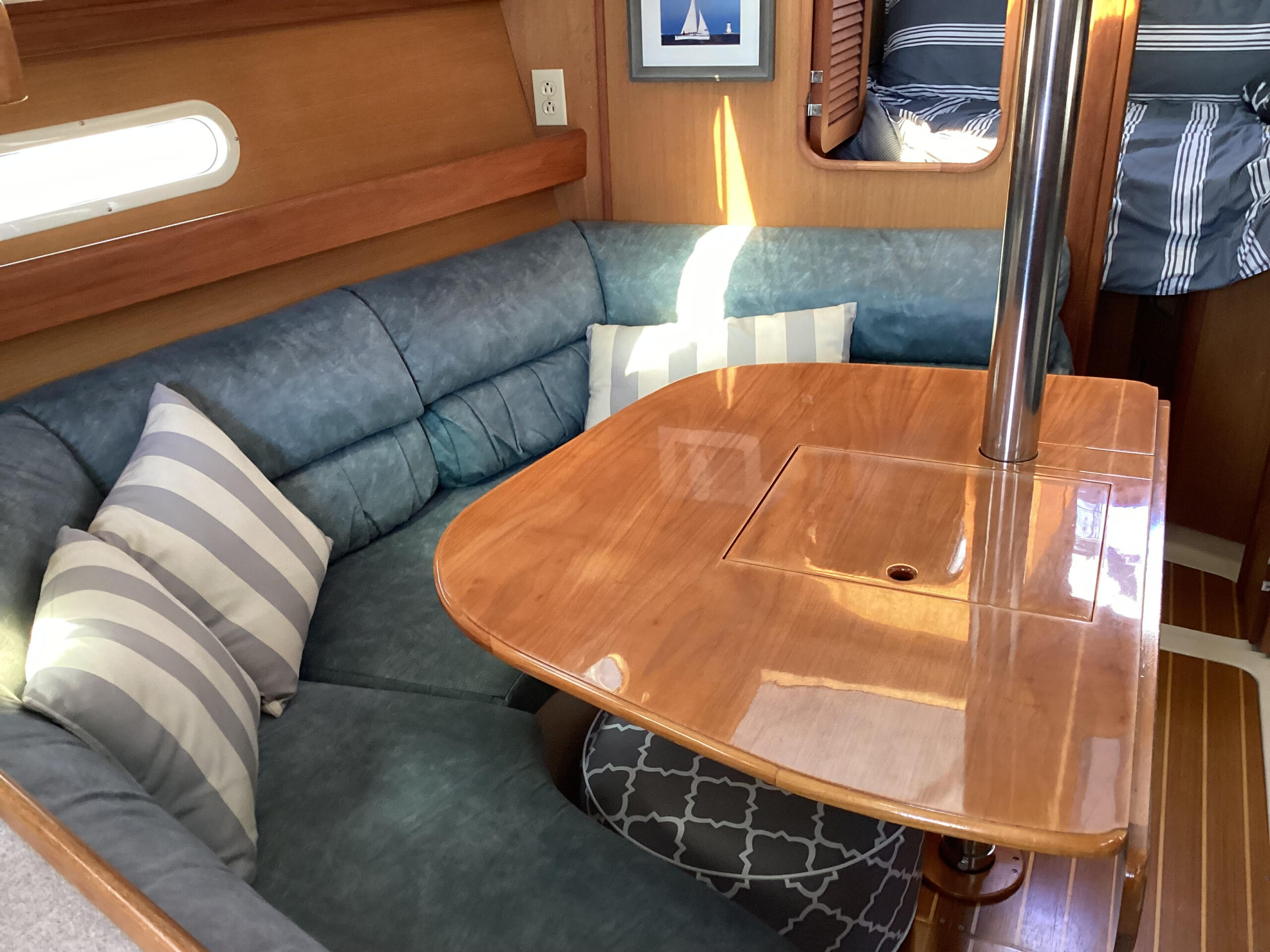 1999 34′ Hunter 340