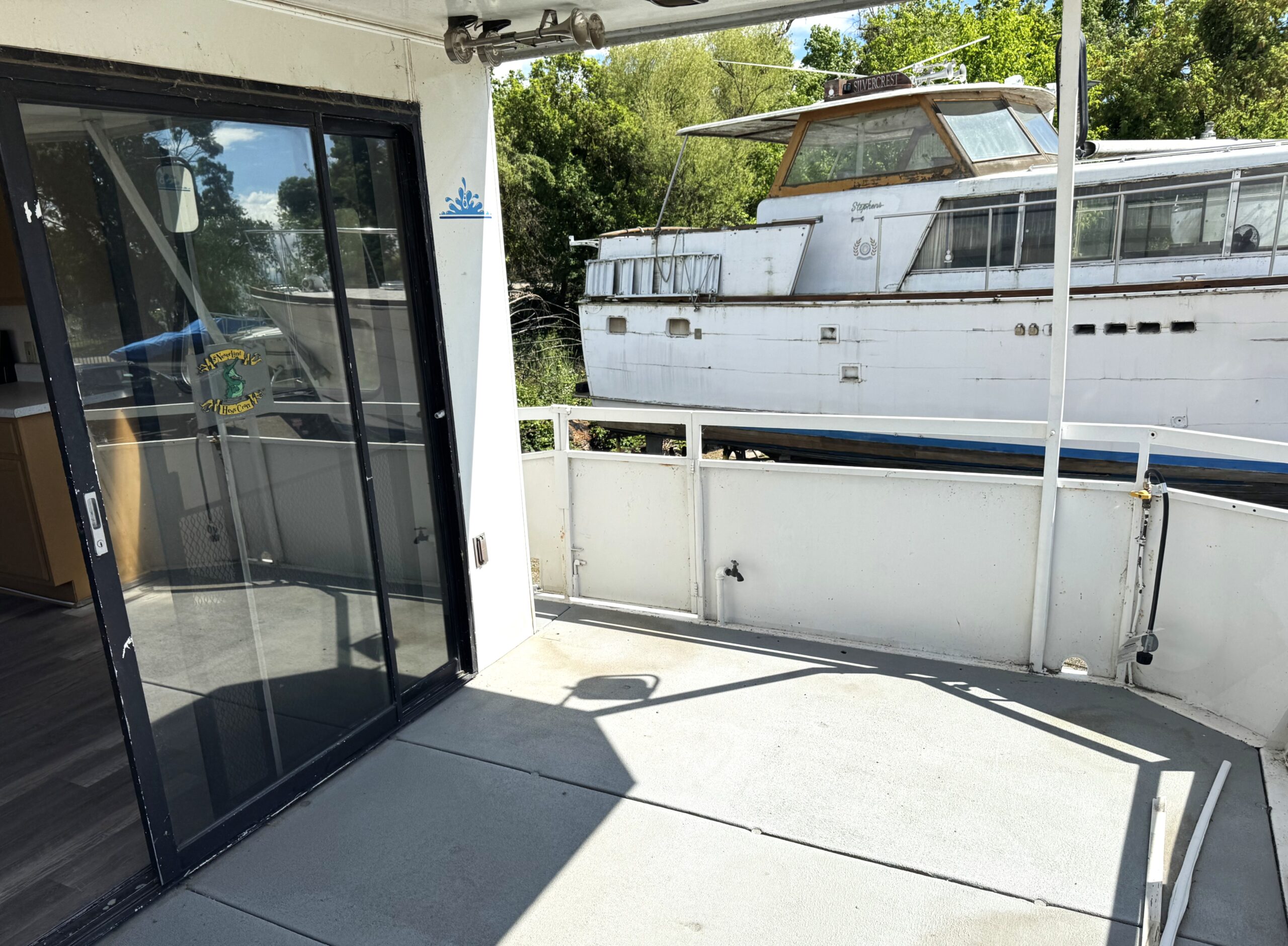 1982 65′ MasterFab Houseboat