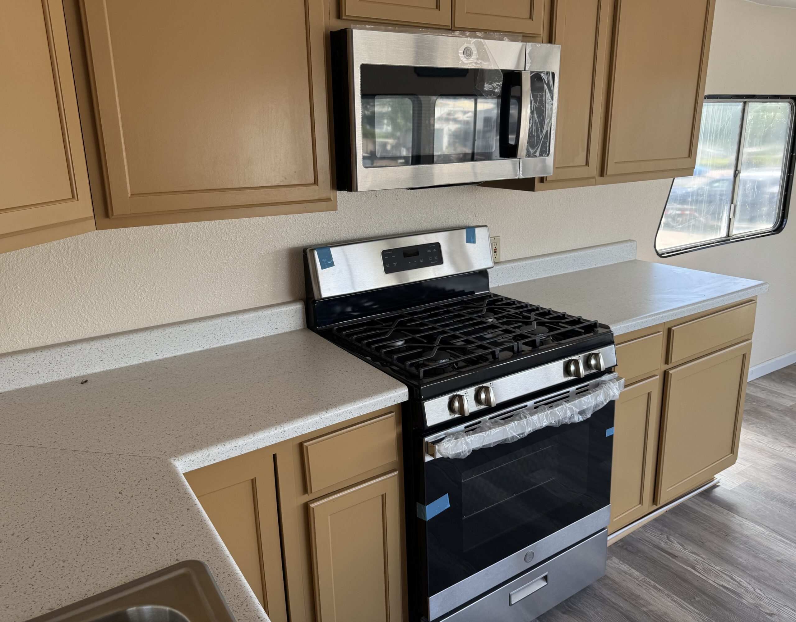 1982 65′ MasterFab Houseboat