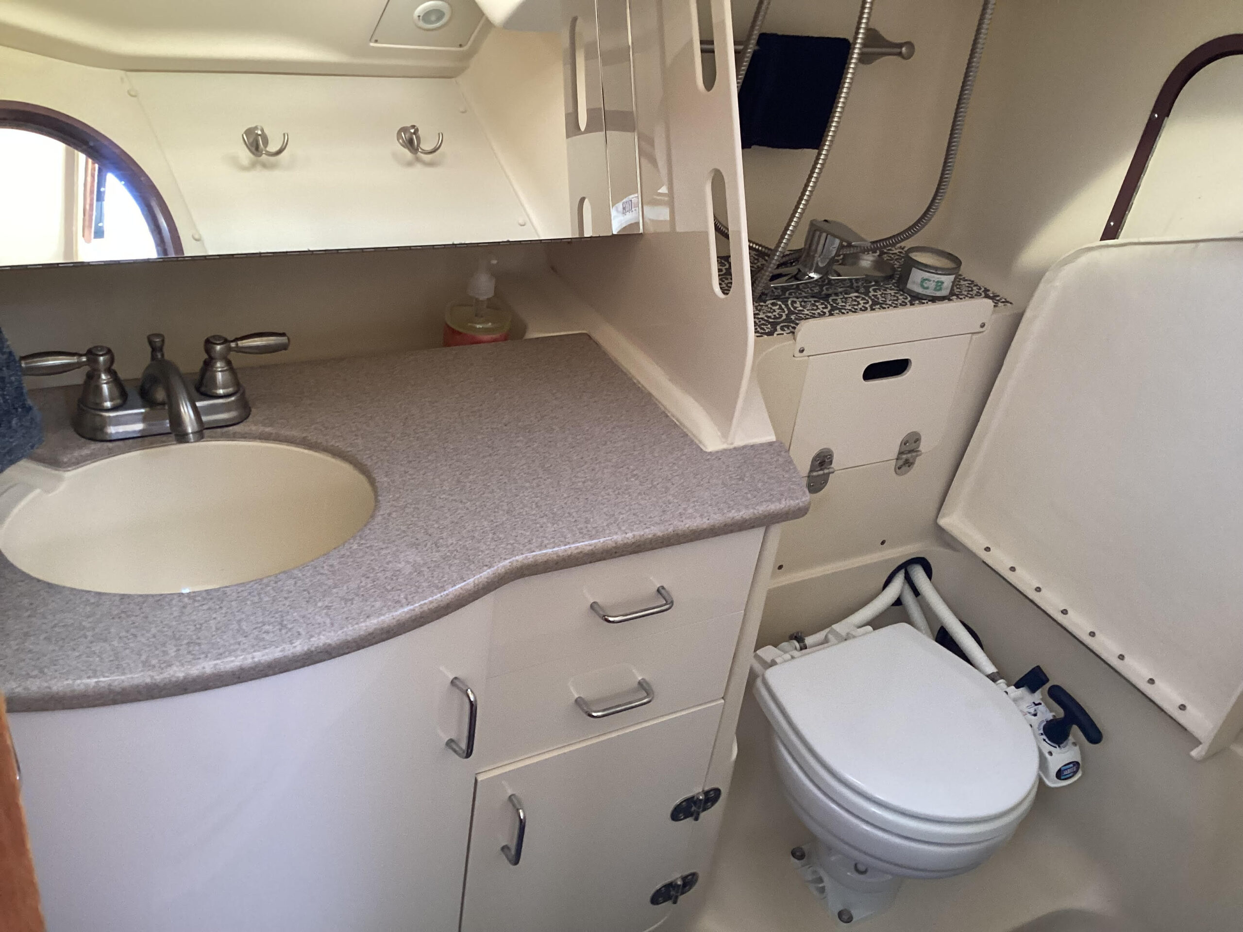 1999 34′ Hunter 340