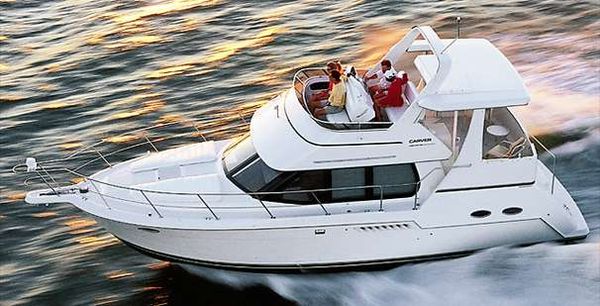 1999 35′ Carver 356 Aft Cabin Motor Yacht