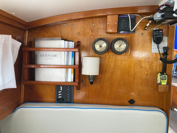 1963 31′ Sumnercraft 31 Motor Sailer