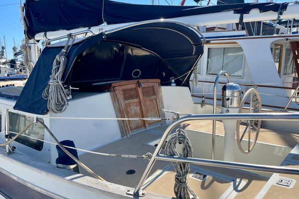 1978 38′ Downeast 38