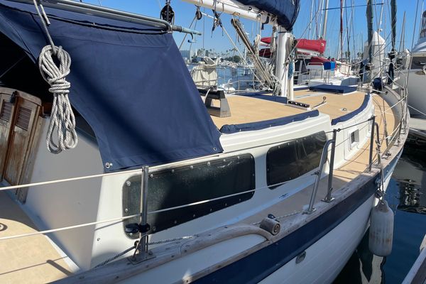 1978 38′ Downeast 38
