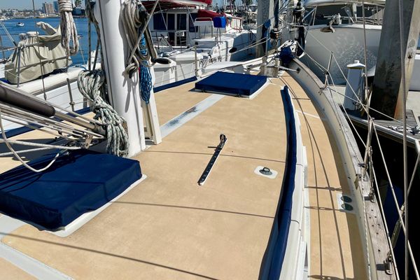 1978 38′ Downeast 38