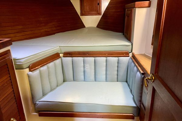 1978 38′ Downeast 38