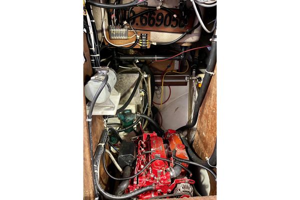 1978 38′ Downeast 38