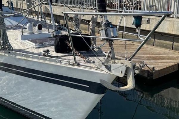 1983 55′ Tayana 55