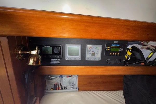 1986 39′ Fairweather Mariner 39