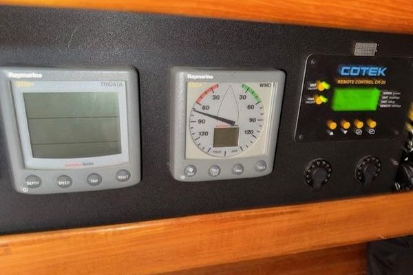 1986 39′ Fairweather Mariner 39