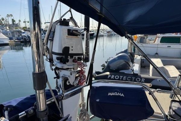 1986 39′ Fairweather Mariner 39