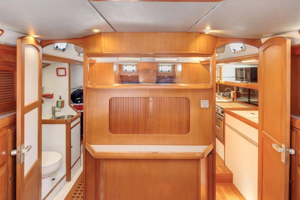1987 Macintosh Center Cockpit