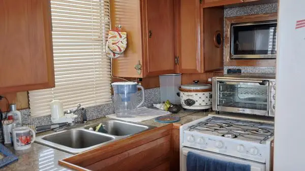 1988 49′ DeFever Pilot House