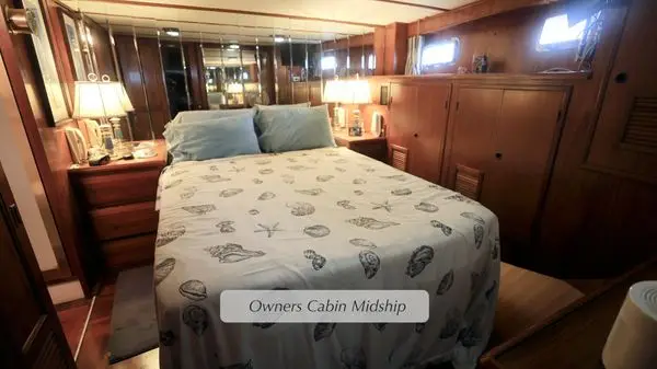 1988 49′ DeFever Pilot House