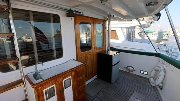 1988 49′ DeFever Pilot House