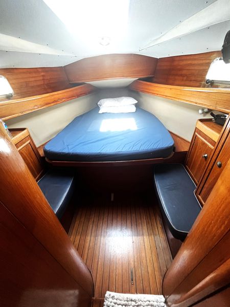 1990 Jeanneau 44′ Sun Magic 44