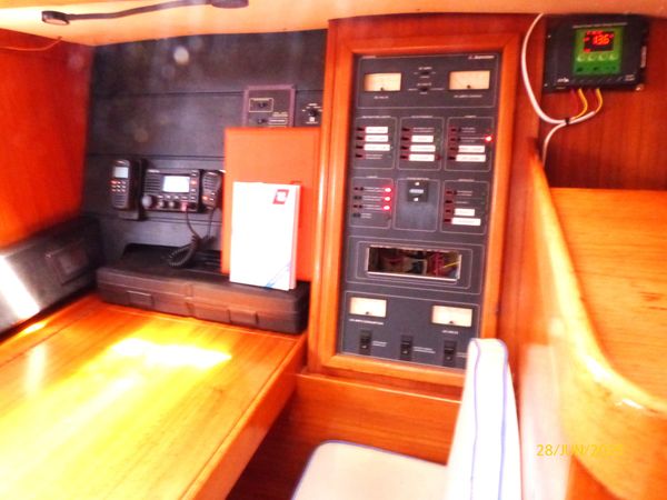 1990 Jeanneau 44′ Sun Magic 44