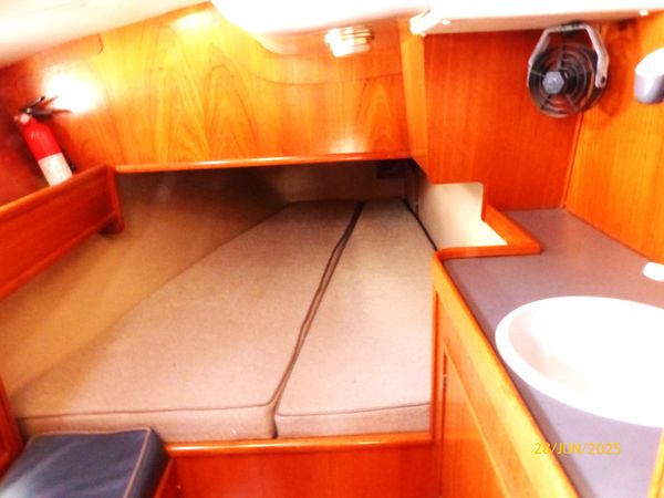 1990 Jeanneau 44′ Sun Magic 44