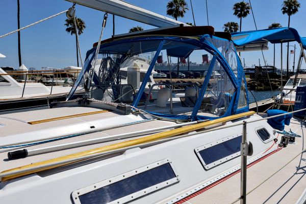 1990 Jeanneau 44′ Sun Magic 44