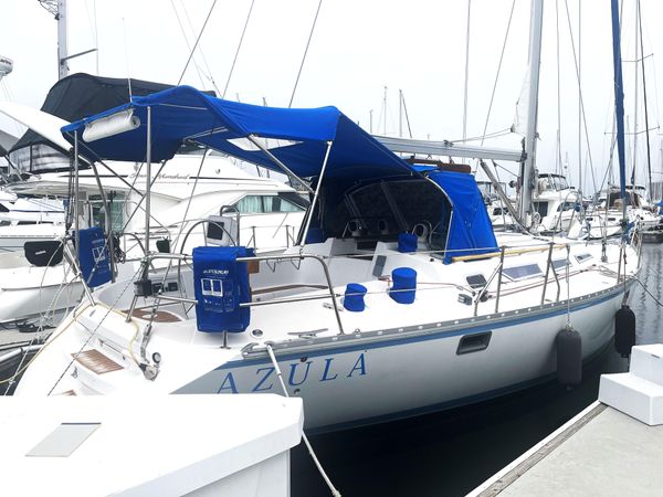 1990 Jeanneau 44′ Sun Magic 44