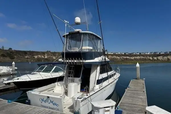 1992 38′ Mediterranean Convertible