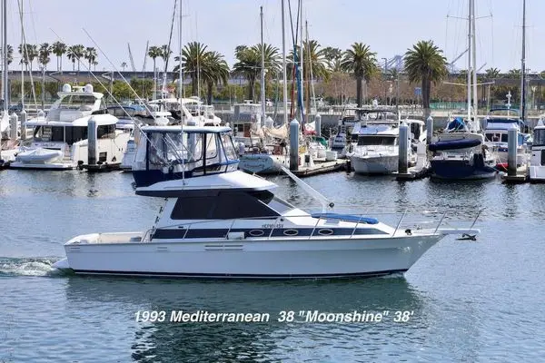 1993 38′ Mediterranean Convertible