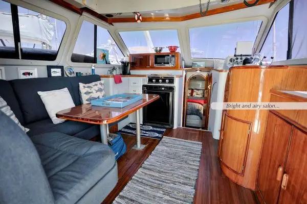 1993 38′ Mediterranean Convertible