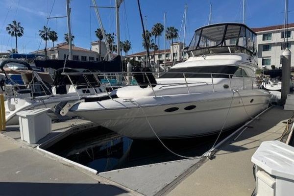 1996 40′ Sea Ray 400 Sedan Bridge