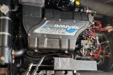 1996 40′ Sea Ray 400 Sedan Bridge