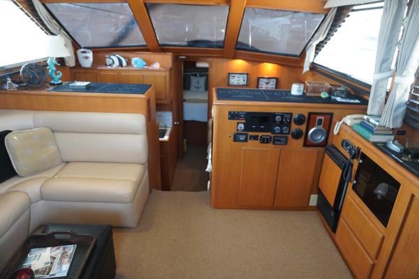 1996 41′ Symbol Aft Cabin Motor Yacht