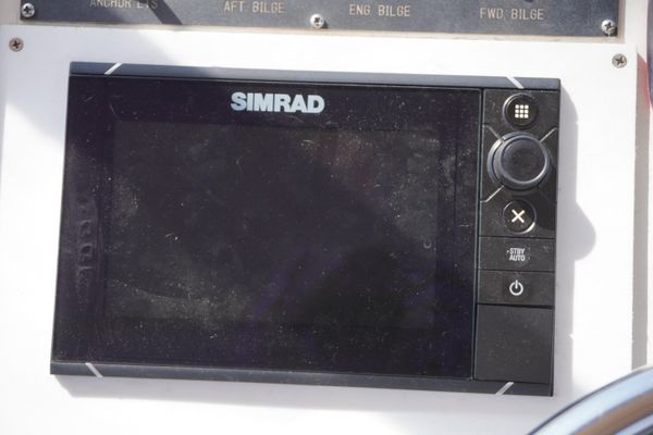 1996 41′ Symbol Aft Cabin Motor Yacht