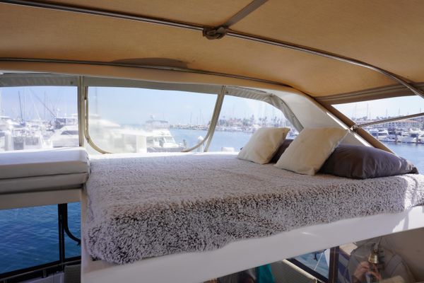 1996 41′ Symbol Aft Cabin Motor Yacht