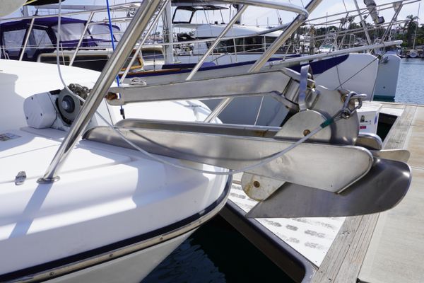 1996 41′ Symbol Aft Cabin Motor Yacht