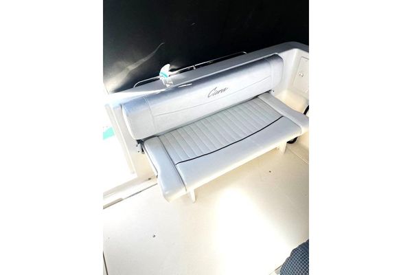 1997 28′ Bayliner 2855 Ciera