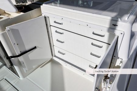 2000 35′ Cabo 35 Express