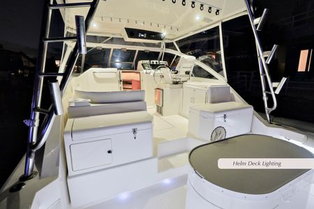 2000 35′ Cabo 35 Express