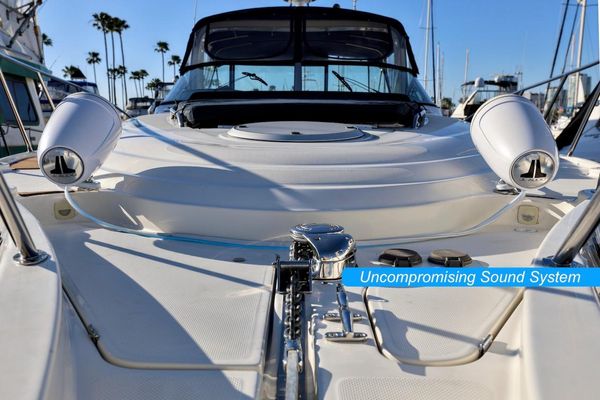2000 37′ Maxum 3700 SCR