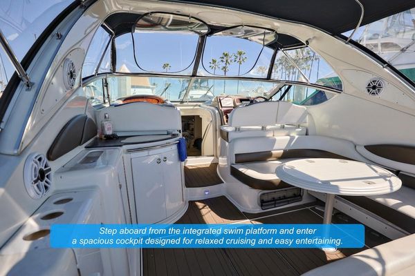 2000 37′ Maxum 3700 SCR