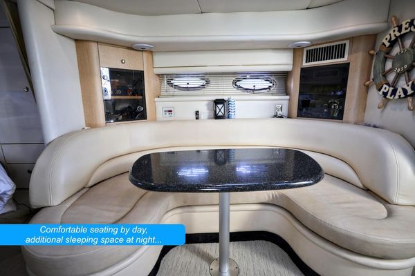 2000 37′ Maxum 3700 SCR
