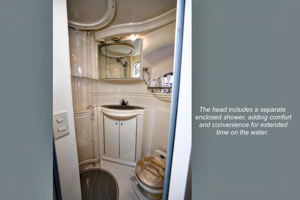 2000 37′ Maxum 3700 SCR