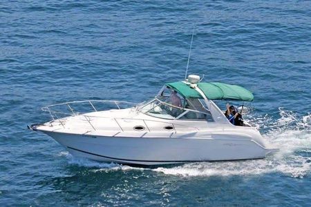 2000 30′ Monterey 302 Cruiser