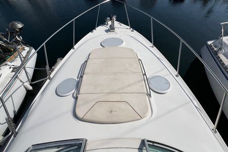 2000 30′ Monterey 302 Cruiser