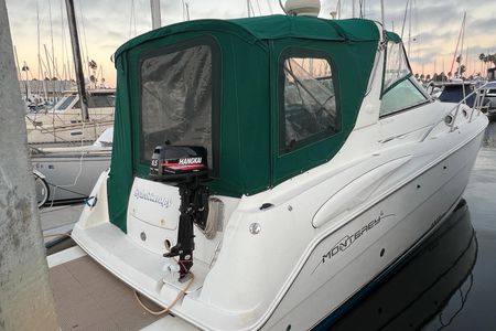 2000 30′ Monterey 302 Cruiser