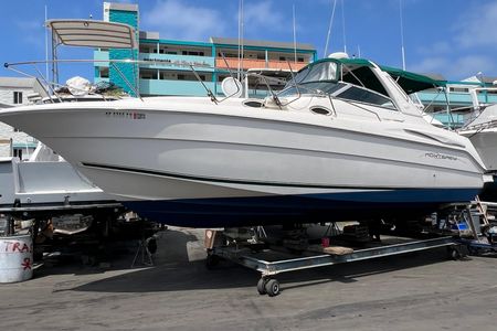 2000 30′ Monterey 302 Cruiser