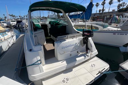 2000 30′ Monterey 302 Cruiser