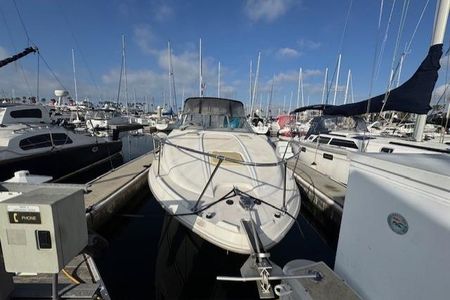 2001 28′ Bayliner 2855 Ciera